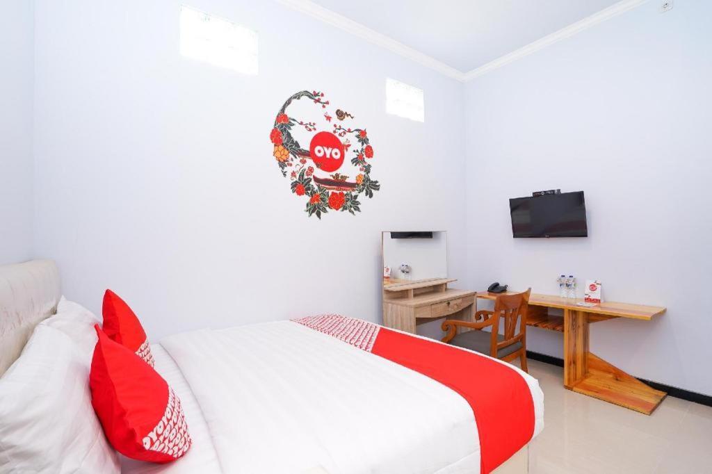 Oyo 477 Raka Residence Syariah Purwoharjo Banyuwangi Banyuwangi  Exteriör bild
