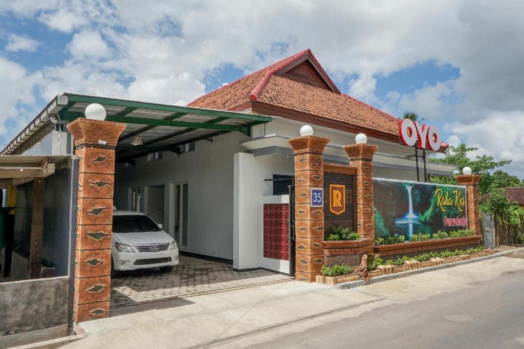 Oyo 477 Raka Residence Syariah Purwoharjo Banyuwangi Banyuwangi  Exteriör bild