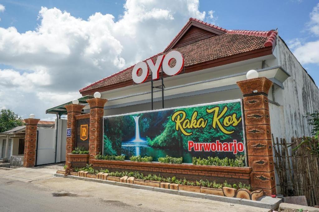 Oyo 477 Raka Residence Syariah Purwoharjo Banyuwangi Banyuwangi  Exteriör bild